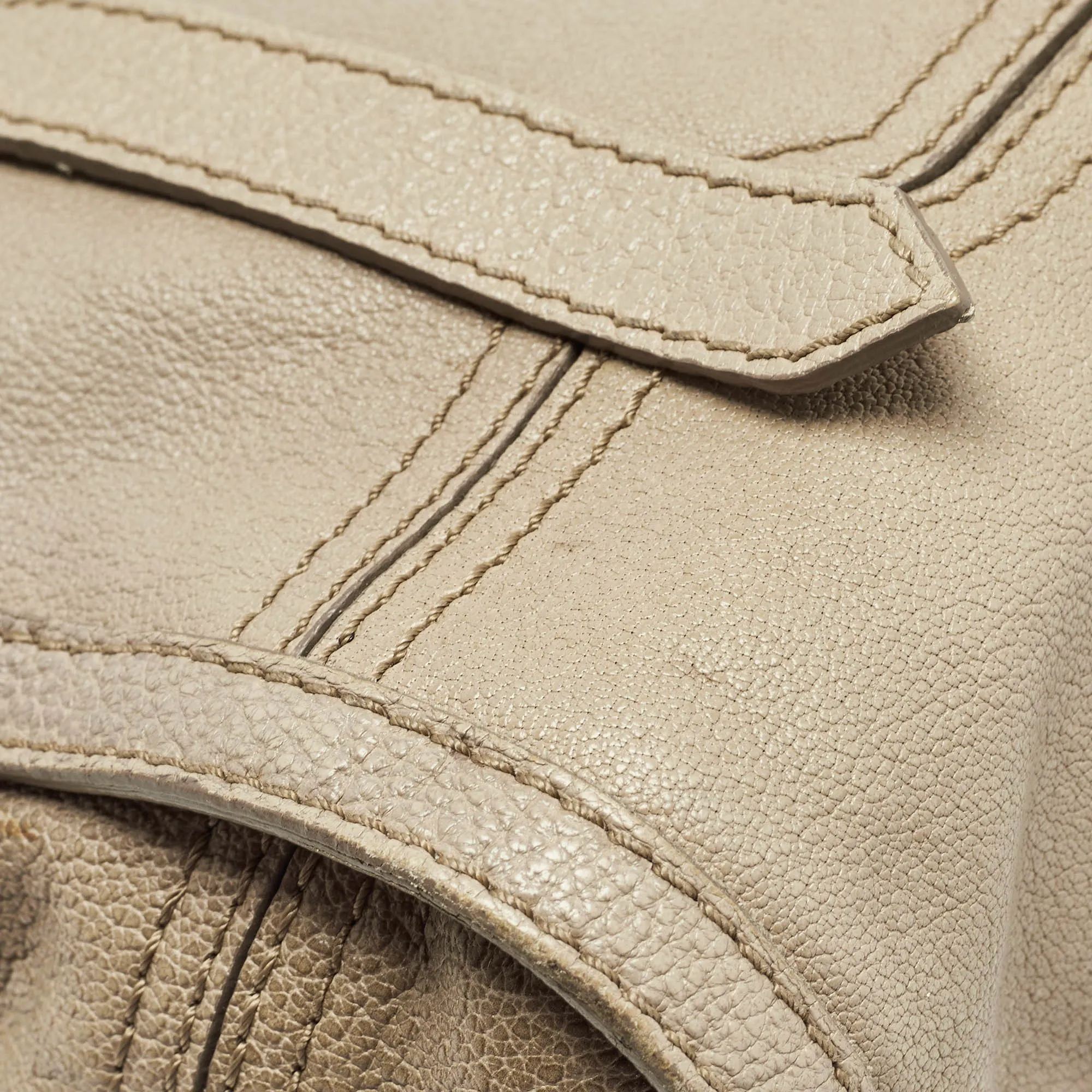 Trendy Inspired Burberry Grey Leather Ashmore Tote