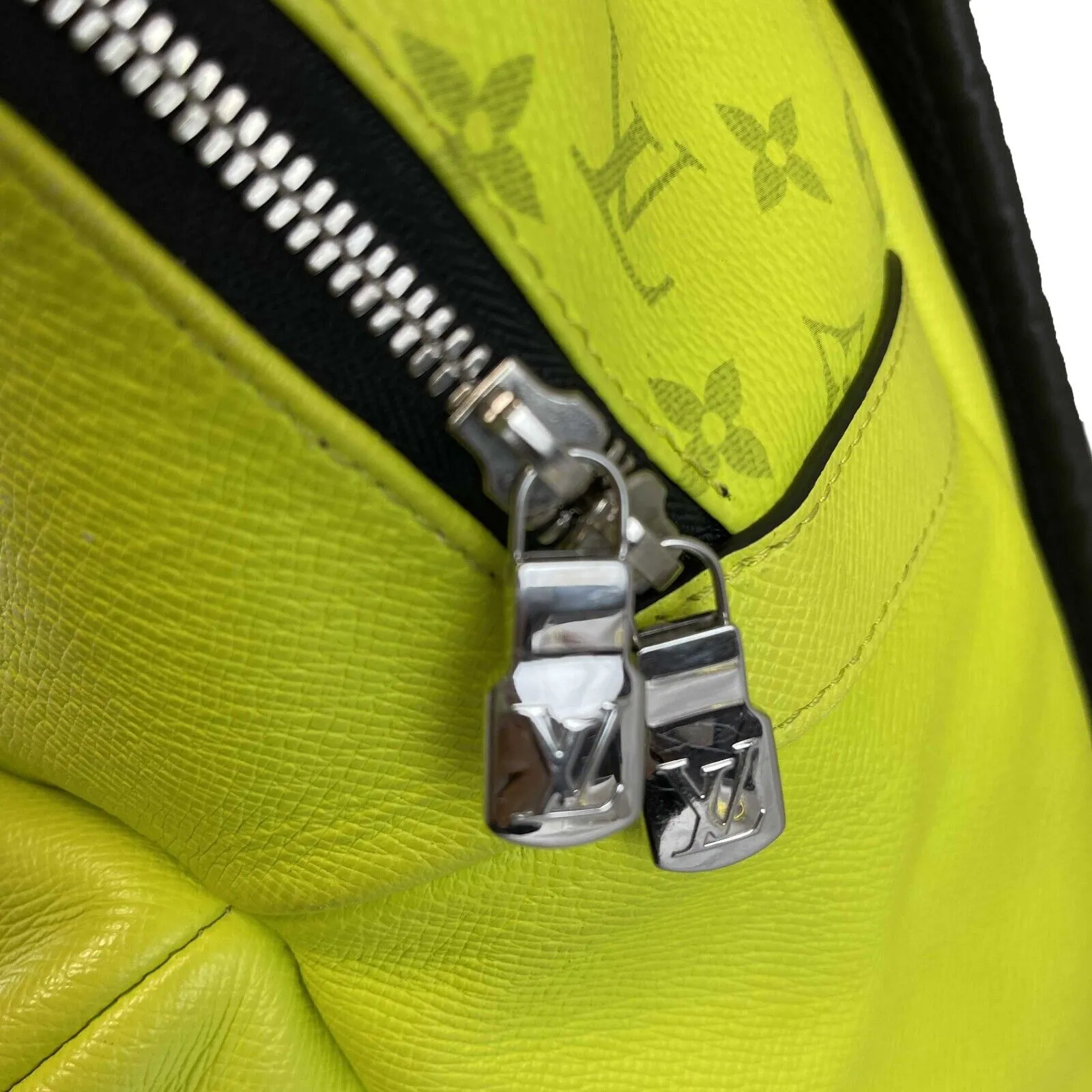 Trendy Inspired Louis Vuitton Taiga Monogram Discovery Backpack Neon Yellow