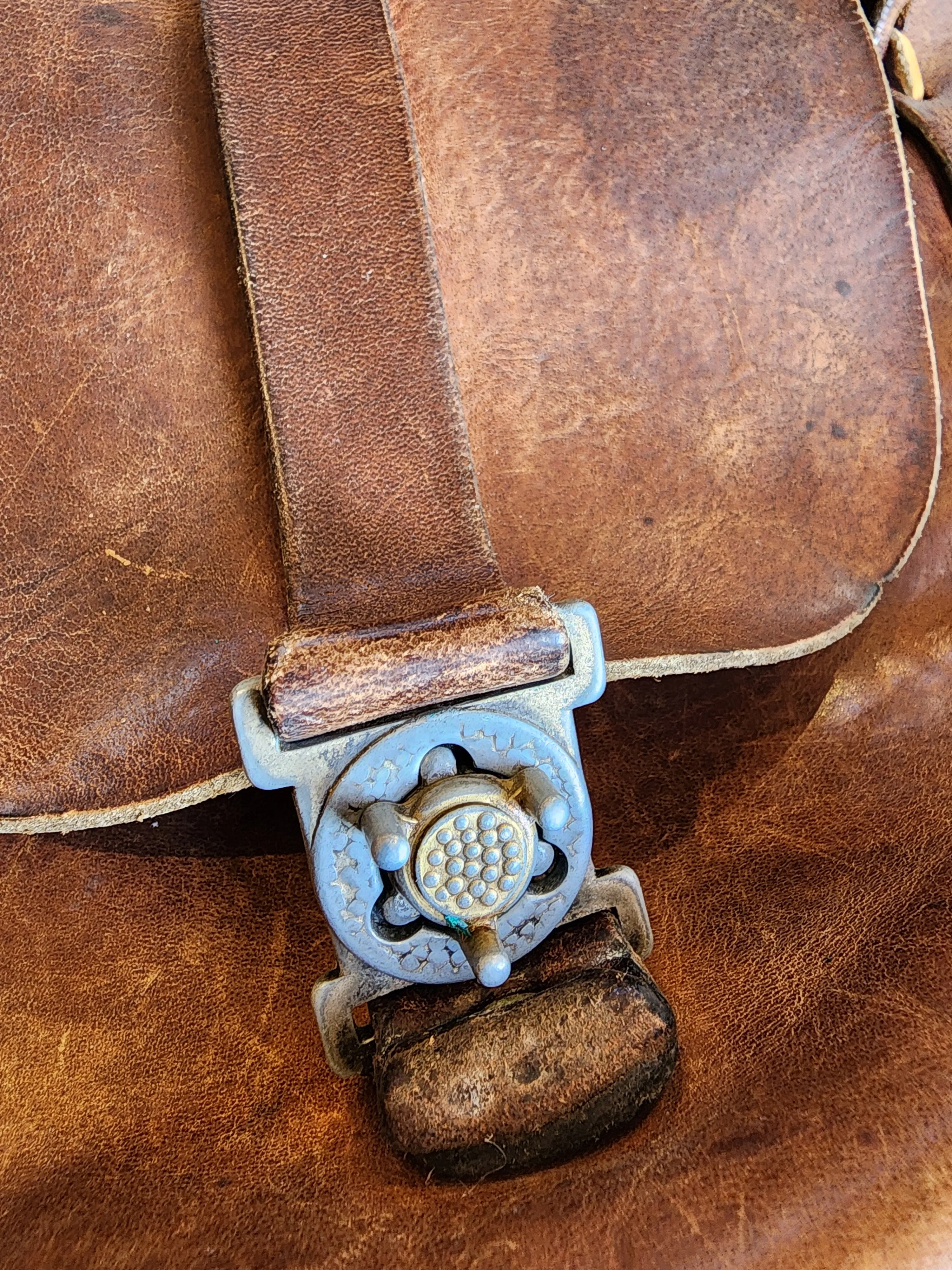 Vintage 60s Leather Shoulder Bag