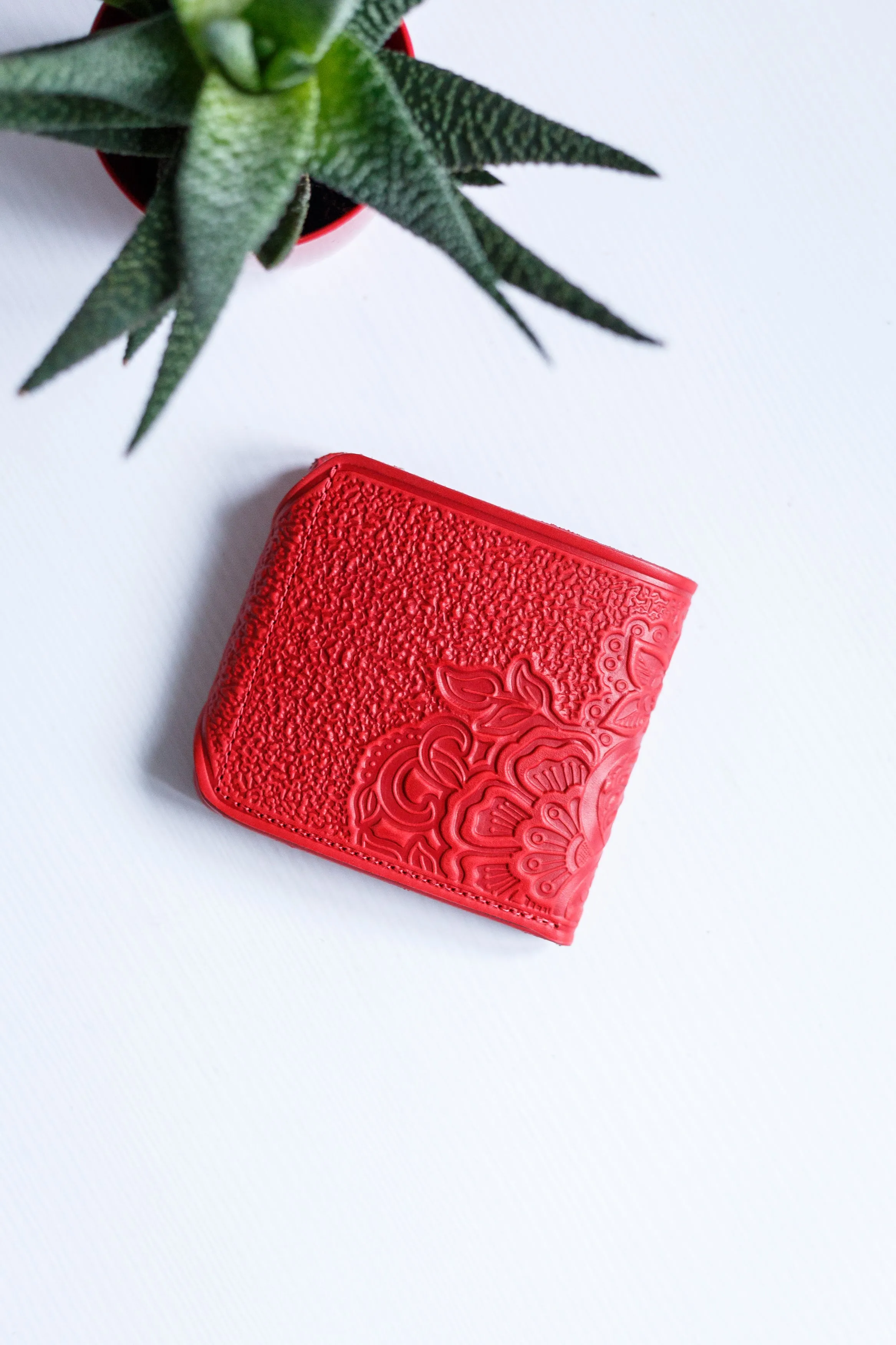 Women leather wallet, Gift,color is red, Leather wallet for women personalized,
